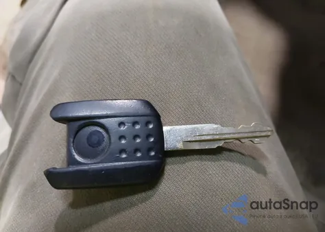 2009 Mercury Grand Marquis Ls (Fleet Only) from USA, damaged, VIN 2MEHM75V79X600855